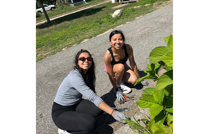 Keep Smiling Dental team doing community service